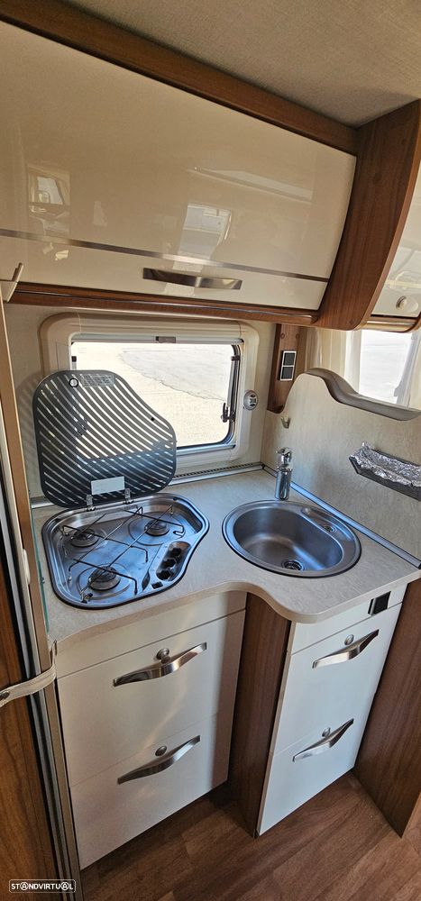 Hymer Exsis I EX598 - 23