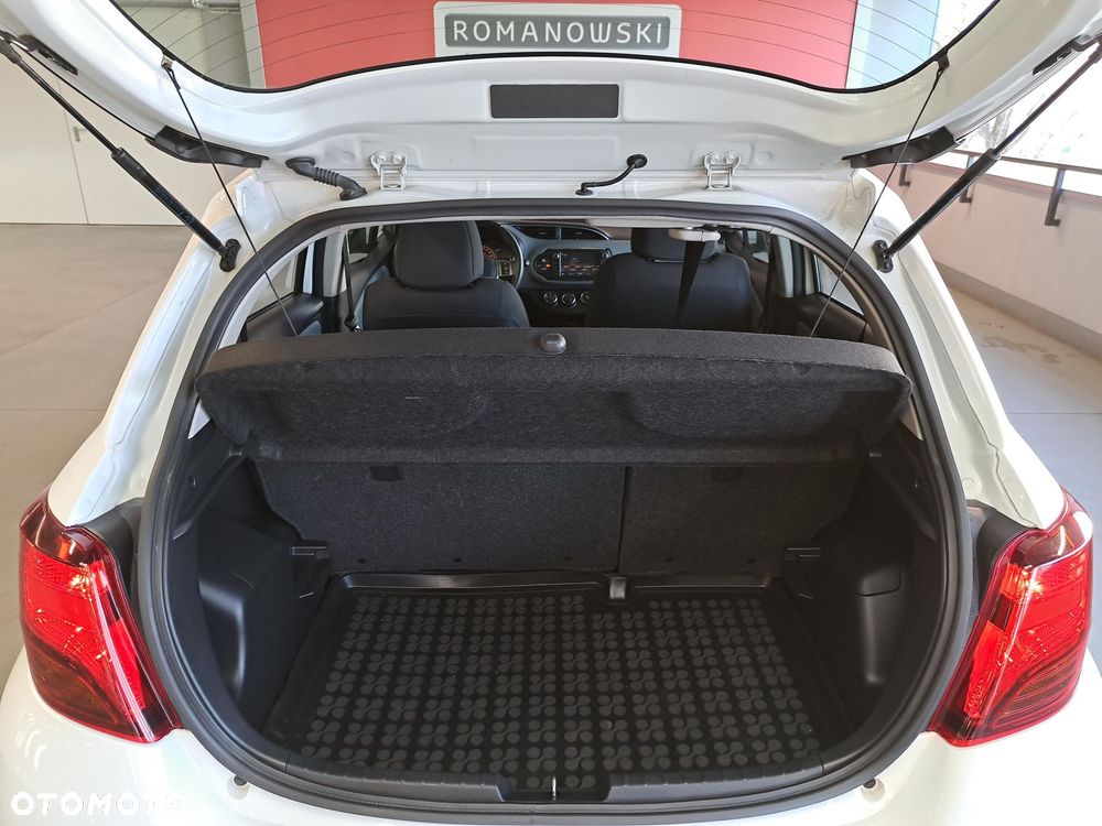 Toyota Yaris - 13