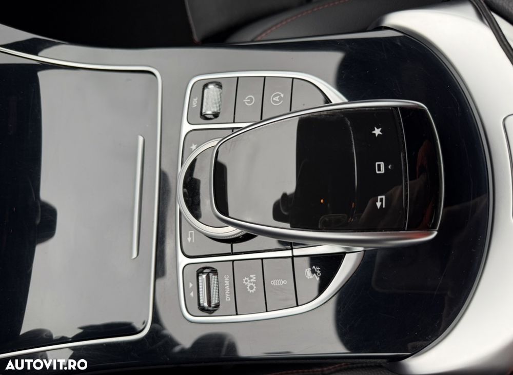 Mercedes-Benz C - 6