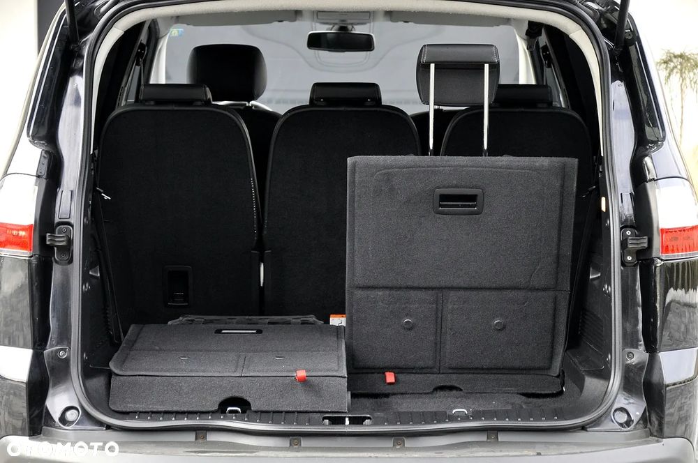 Ford S-Max - 29