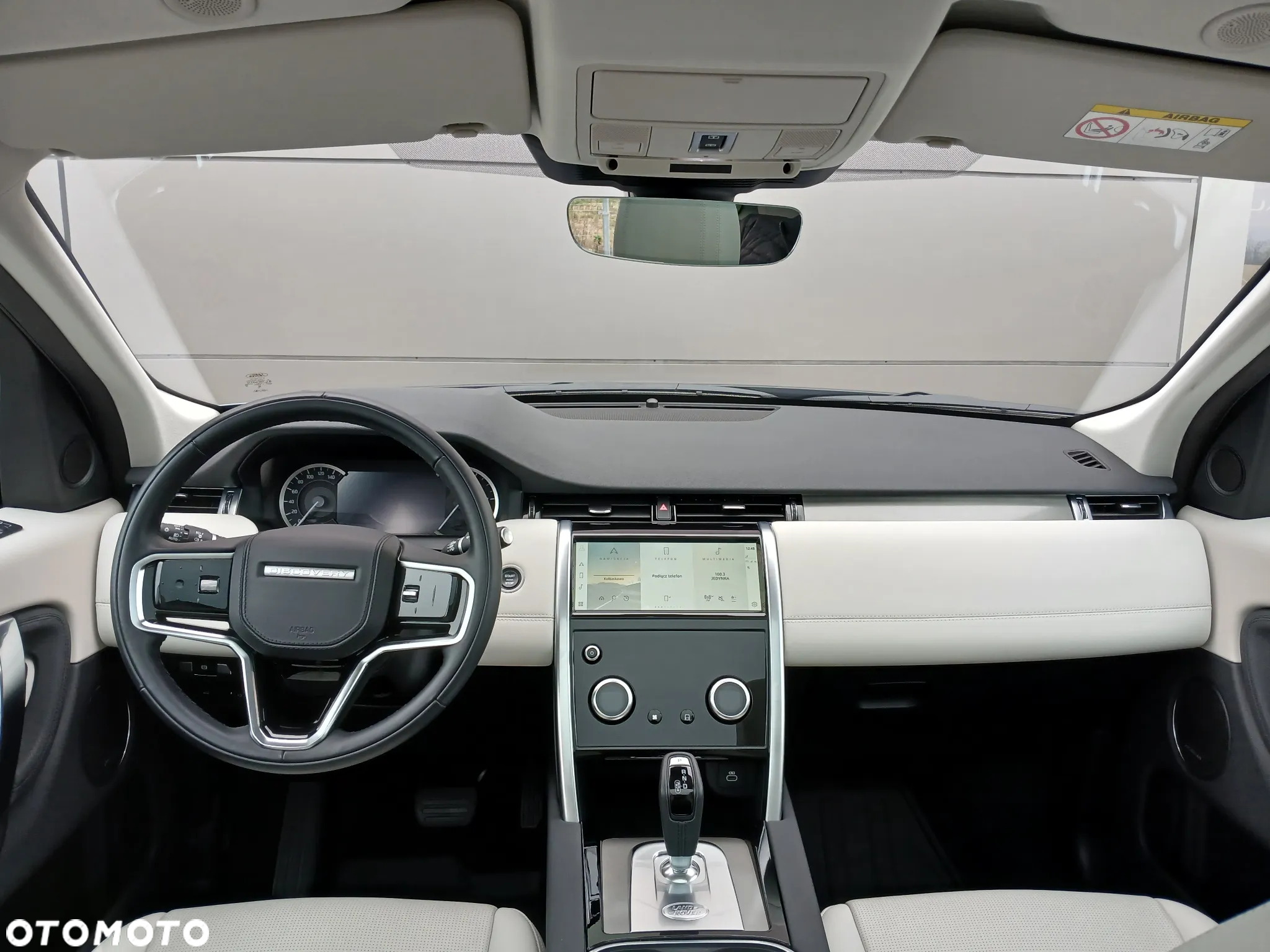 Land Rover Discovery Sport - 11