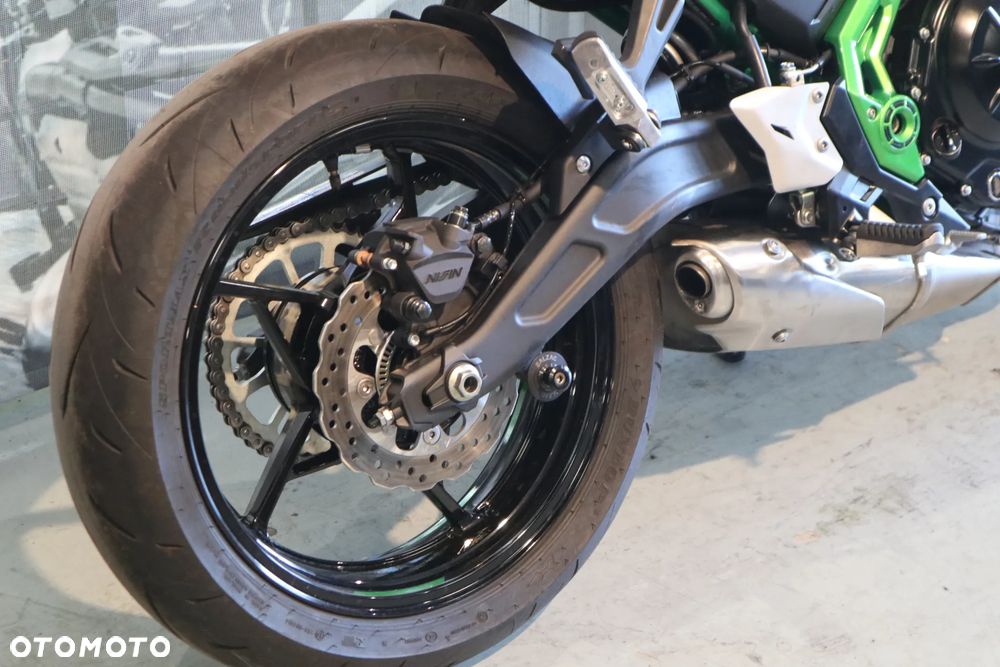 Kawasaki Z 650 - 22