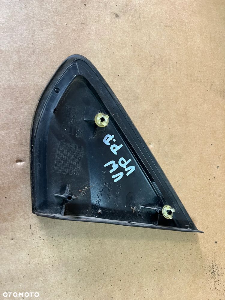 Osłona zaślepka trójkąt błotnika lusterka prawa VW UP 1S0853274B - 3