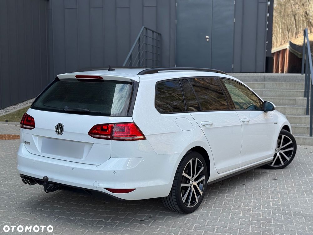 Volkswagen Golf GTD 2.0 TDI SCR DSG - 12