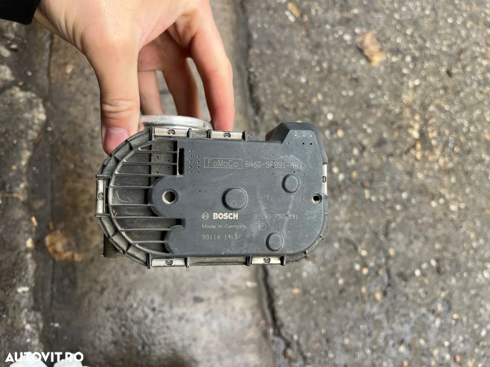 Clapeta acceleratie Ford Fiesta MK6 benzina 2011