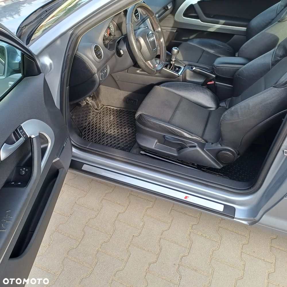 Audi A3 3-drzwiowe 2.0 TFSI S line Sportpaket - 16