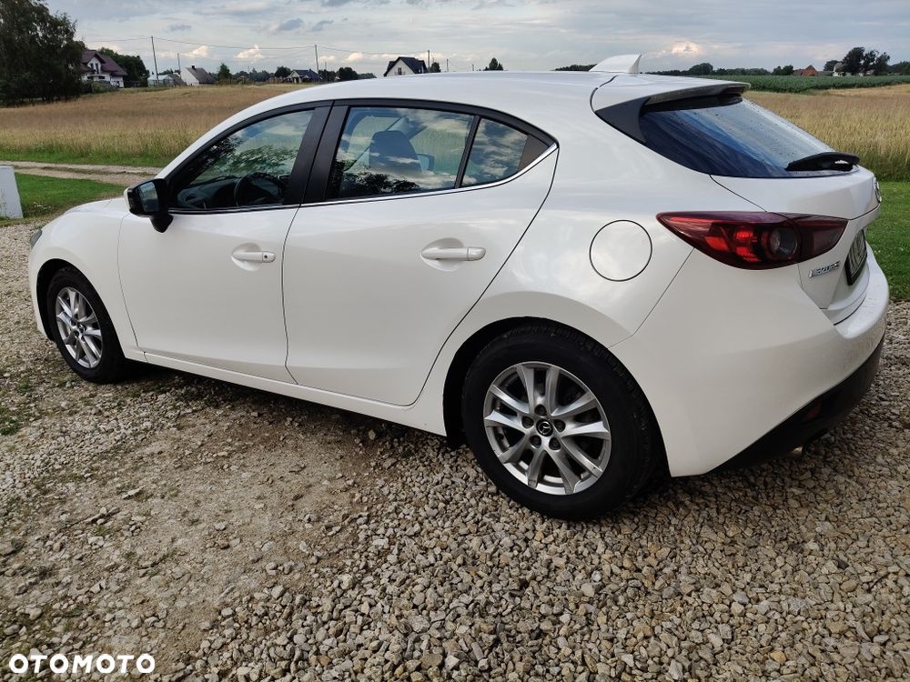 Mazda 3 - 8