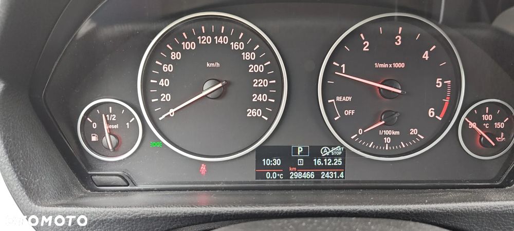 BMW Seria 3 320d - 25