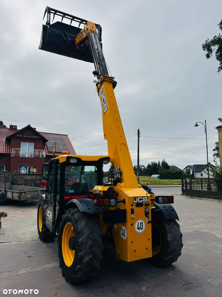 JCB 527-58 AGRI PLUS - 12