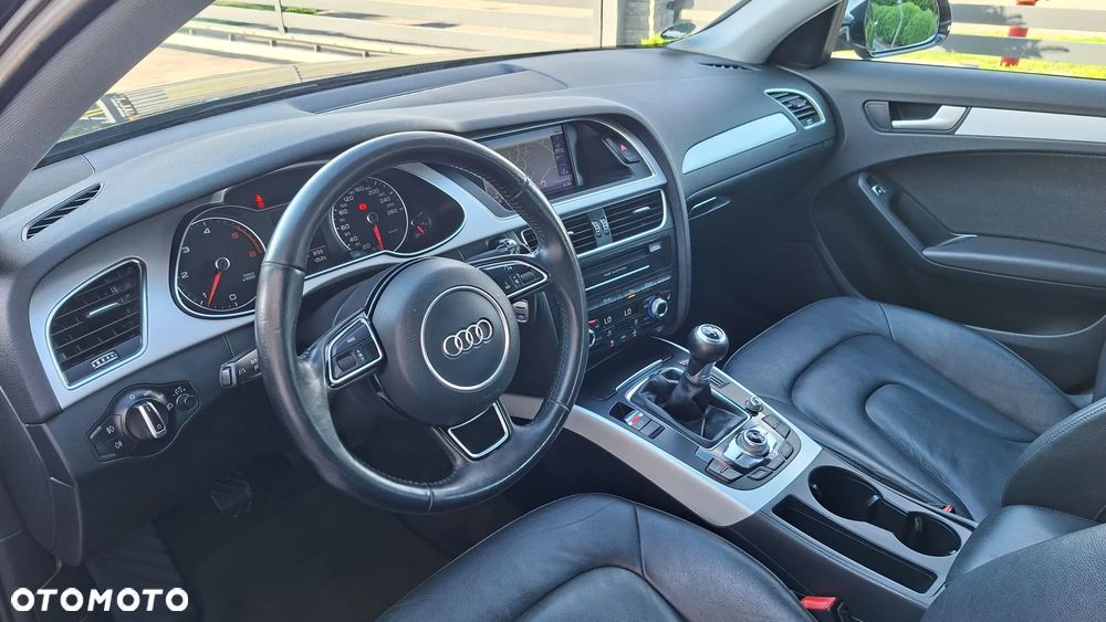 Audi A4 Avant - 10