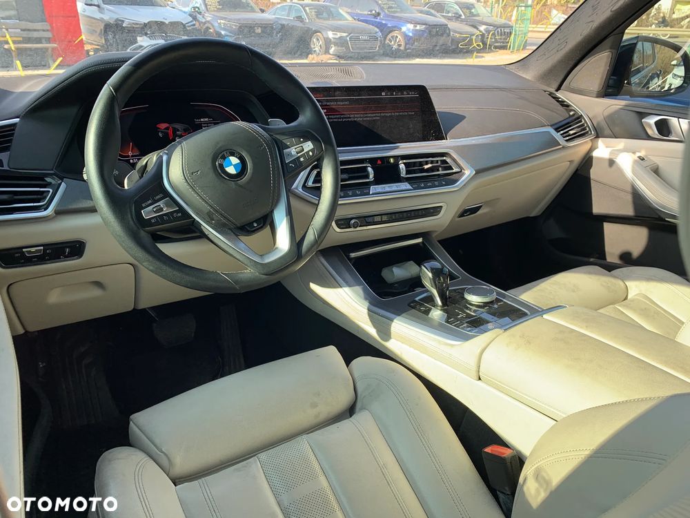 BMW X5 xDrive40i - 19