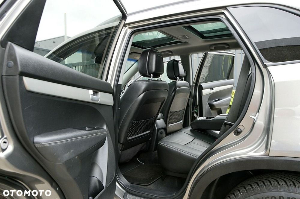 Kia Sorento - 23