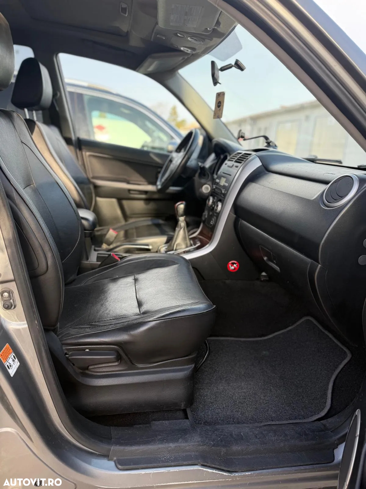 Suzuki Grand Vitara 1.9 DDIS Navi - 4