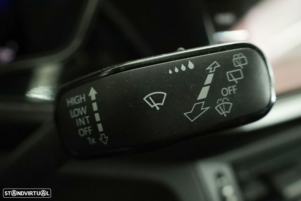 VW T-Cross 1.0 TSI Life - 17