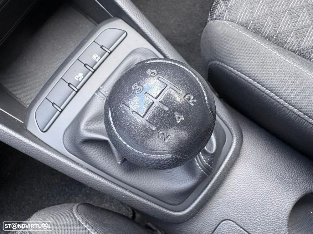Kia Rio 1.2 CVVT Urban - 47