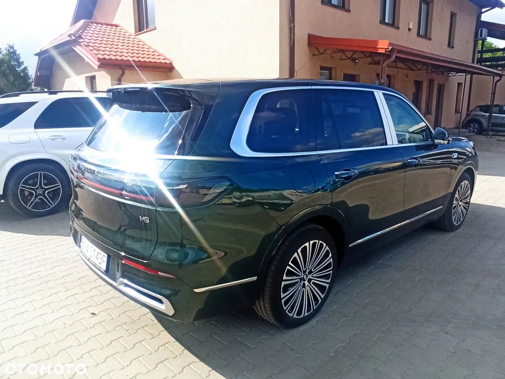 Geely M9 - 31