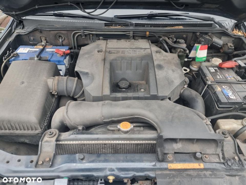 Mitsubishi Pajero 3.2 DID Instyle DAKAR - 11