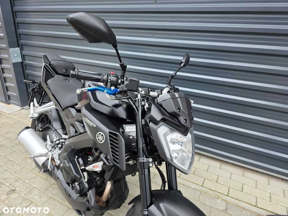 Yamaha MT - 24