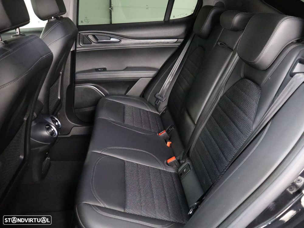 Alfa Romeo Stelvio 2.2 D Super AT8 - 8