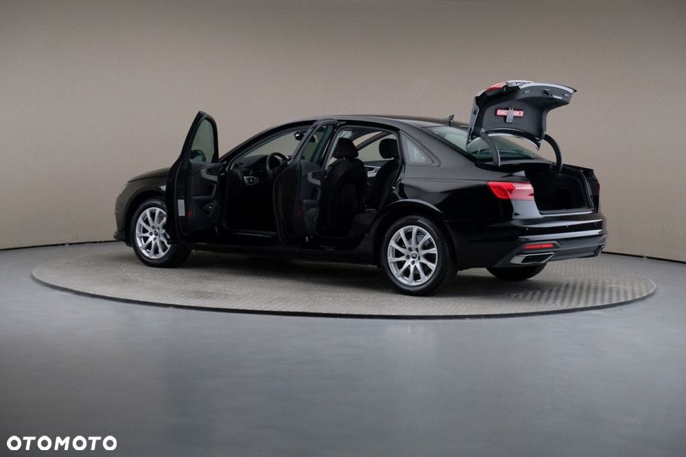 Audi A4 Limousine - 7