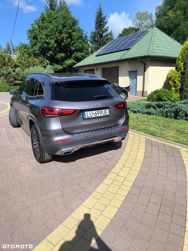 Mercedes-Benz GLA 200 d Style - 4