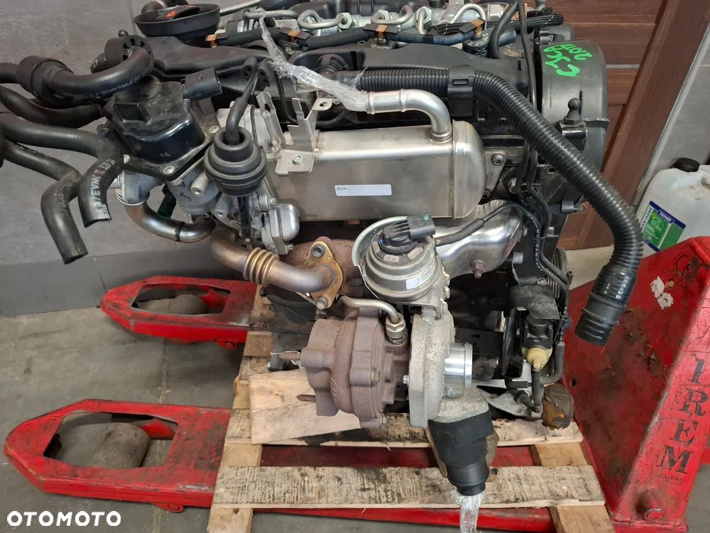 Silnik kompletny Audi A4 B8 lift 2013 rok 2,0 TDI nr CJCA przebieg 124 tysiące 140 KM - 6