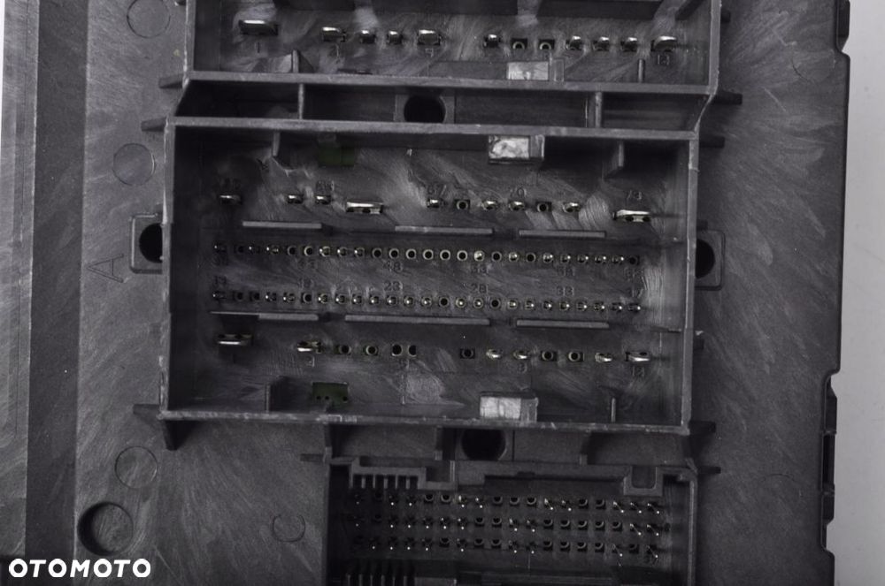 AUDI A4 B9 MODUŁ KOMFORTU 8W0907063BC - 5