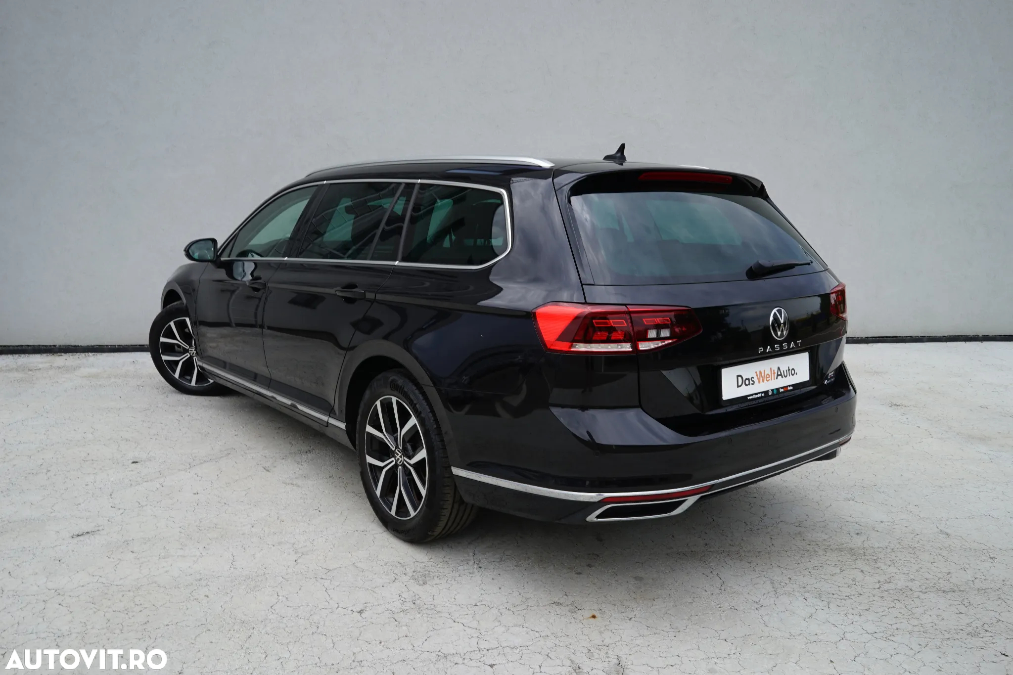 Volkswagen Passat Variant 2.0 TDI 4Mot DSG Highline - 4