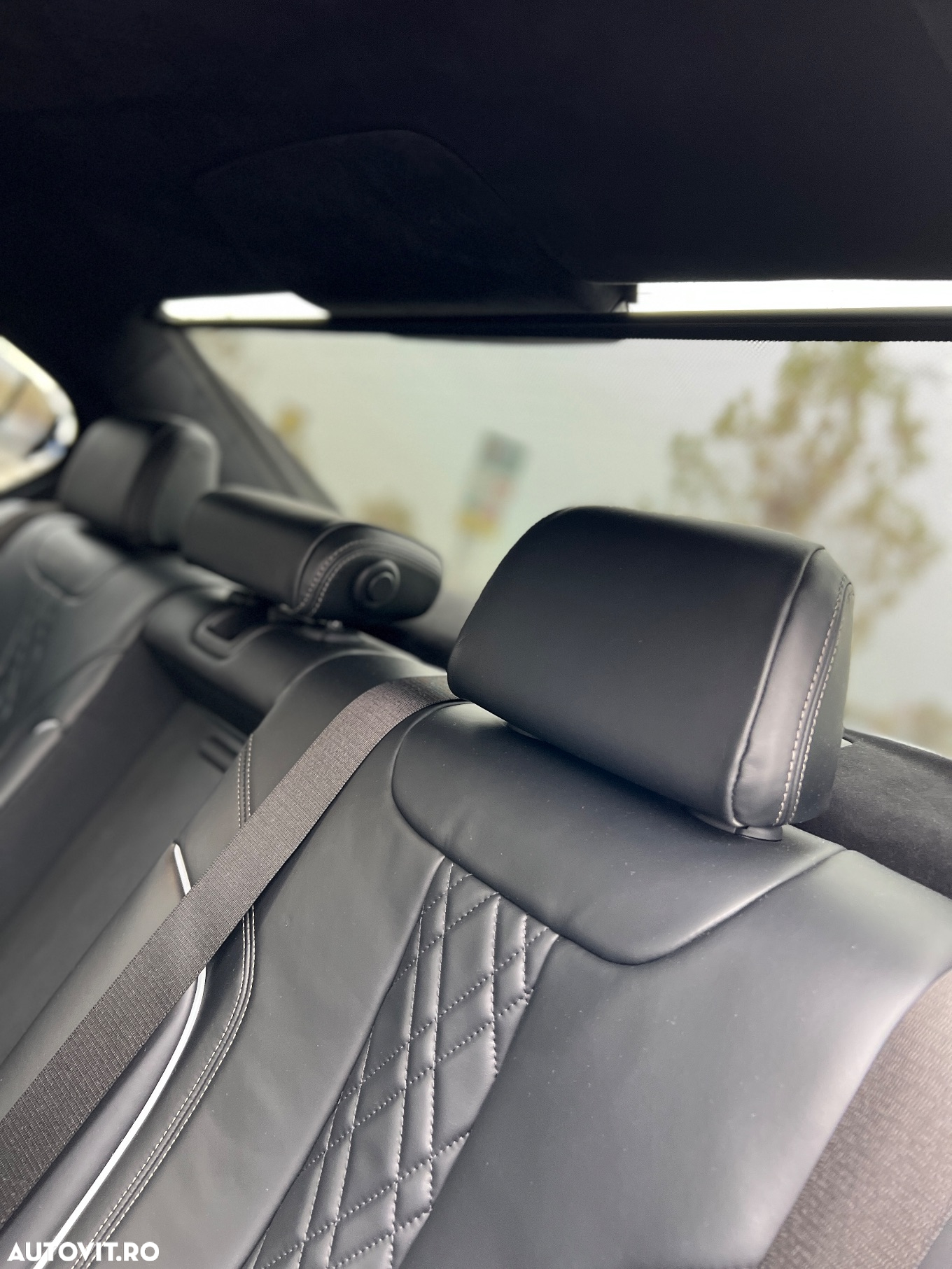 BMW Seria 5 530e Aut. M Sport Edition - 29