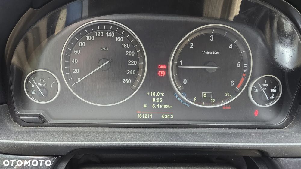 BMW Seria 5 520d - 11