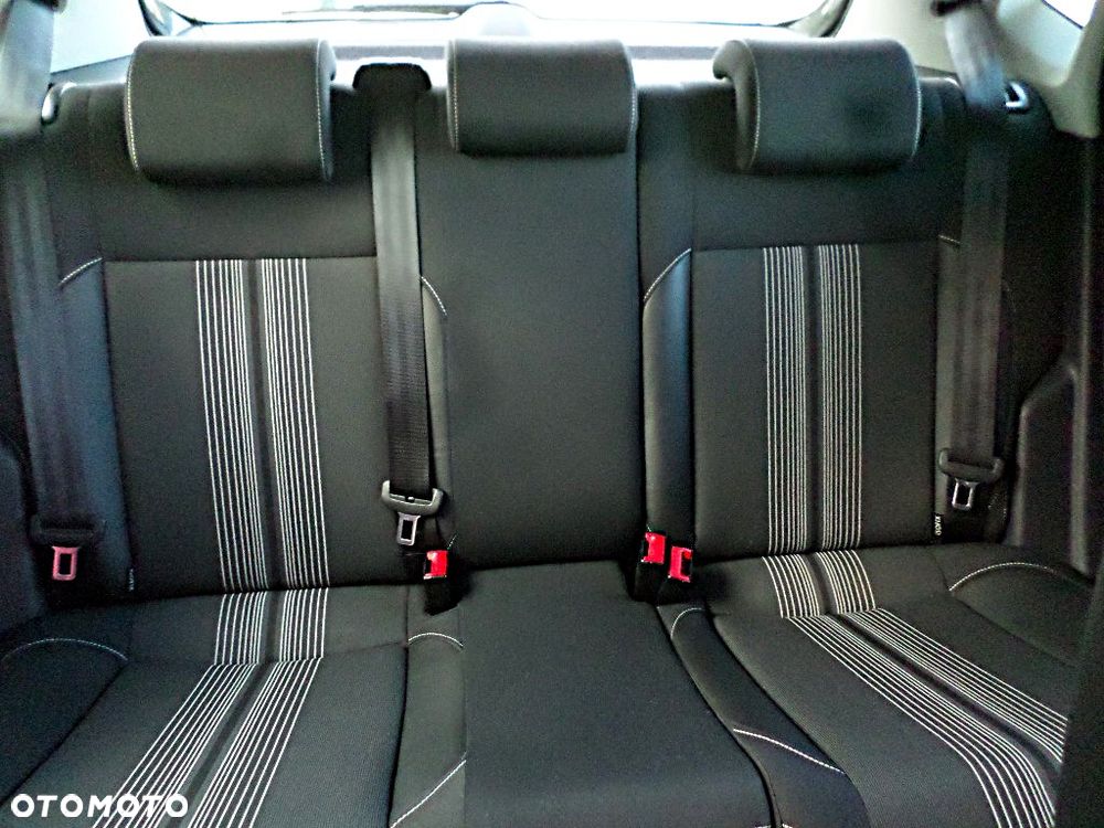 Volkswagen Polo - 26