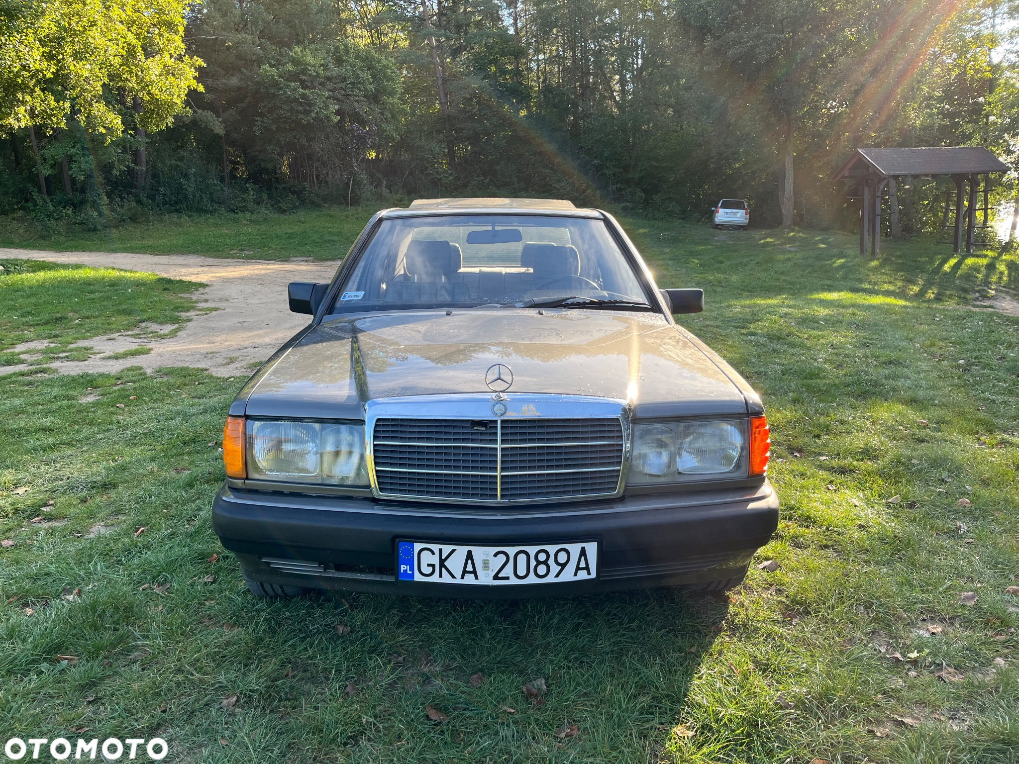 Mercedes-Benz W201 (190) - 2