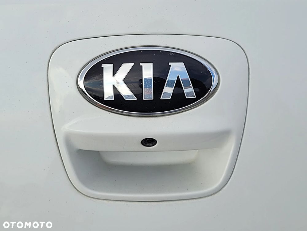Kia Rio - 18