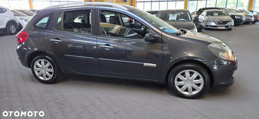 Renault Clio - 8