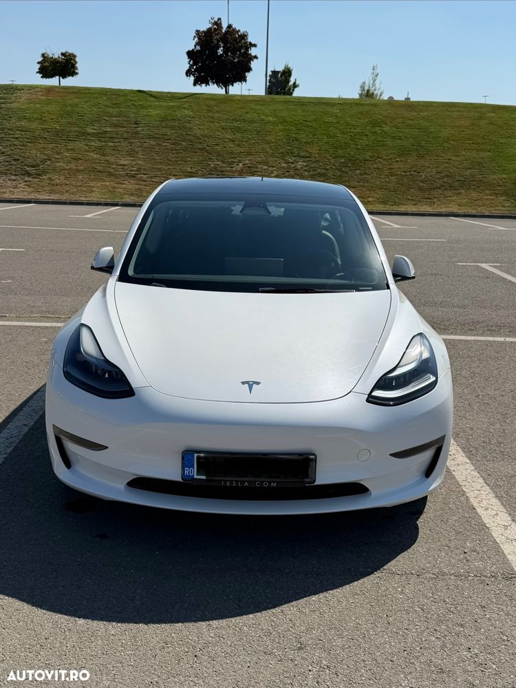 Tesla Model 3 Long Range - 2