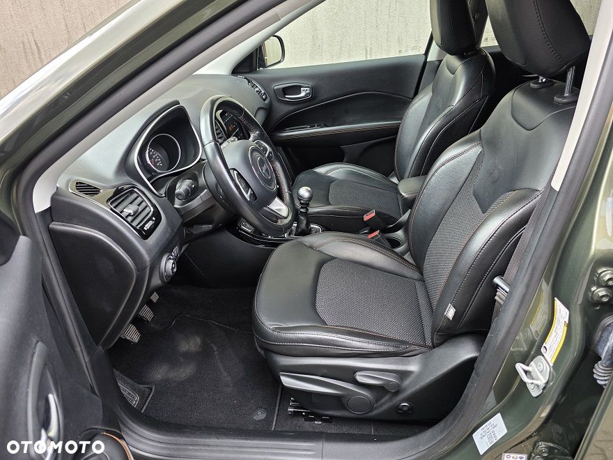 Jeep Compass 1.4 TMair Limited FWD S&S - 13