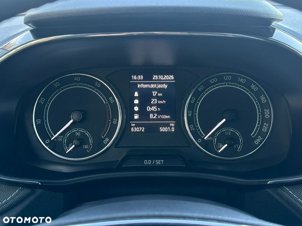 Skoda Fabia 1.0 TSI DSG Style - 29