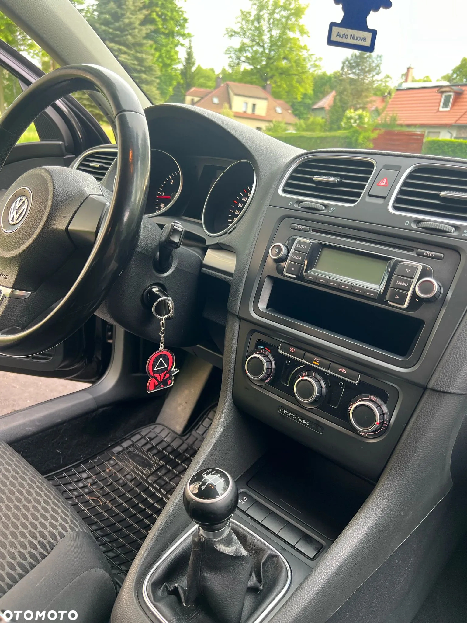 Volkswagen Golf VI 1.6 TDI Comfortline - 12
