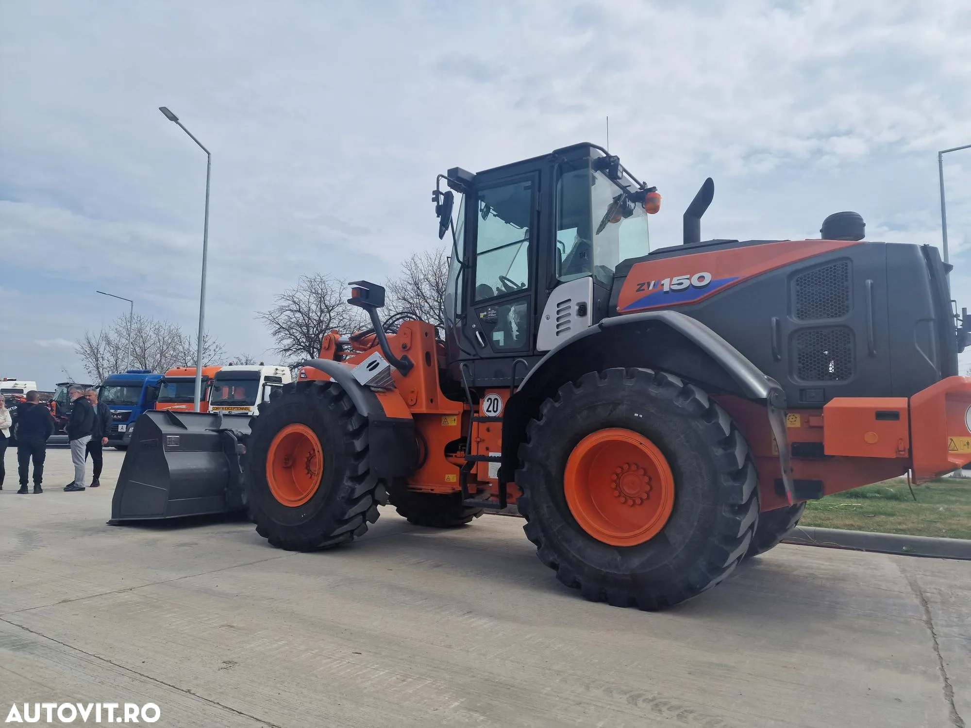 Hitachi ZW150-6, 1.090 ore, CUPA 2,5m, anv MICHELIN L5, Cupla rapida, Joystick, posibilitate leasing 4 ani, CA NOU, PROMOTIE 99.900 EUR+Tva - 4