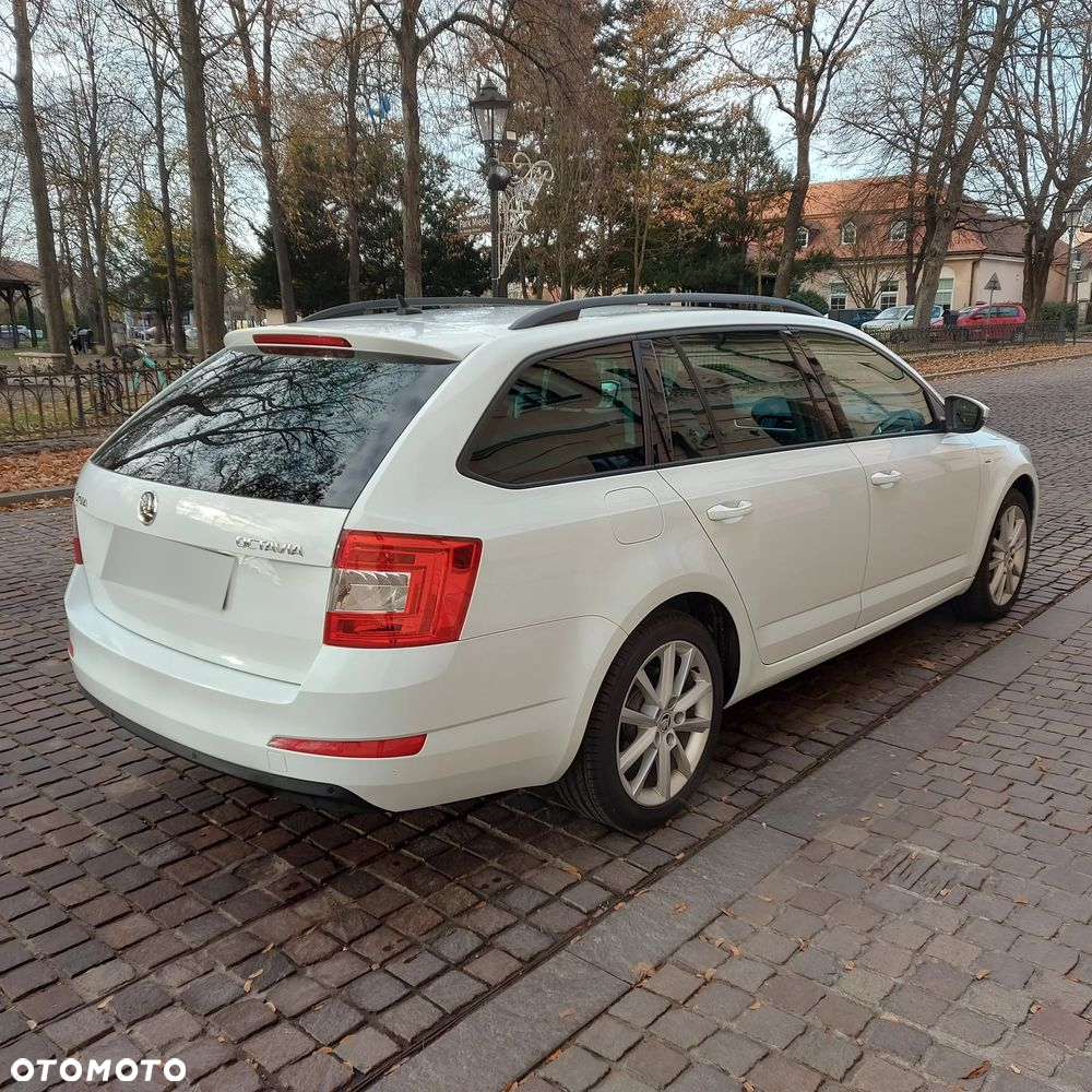 Skoda Octavia 2.0 TDI Joy - 6