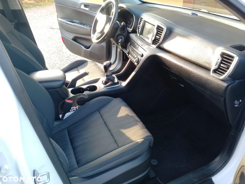 Kia Sportage - 8