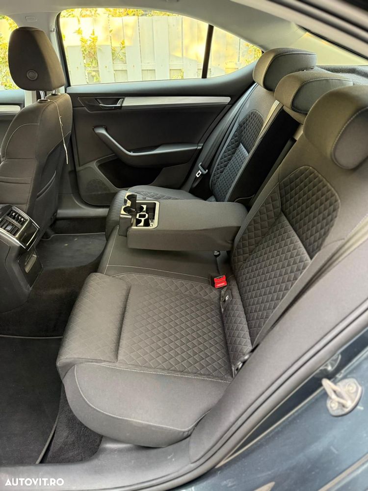 Skoda Superb 1.5 TSI ACT DSG Ambition - 14