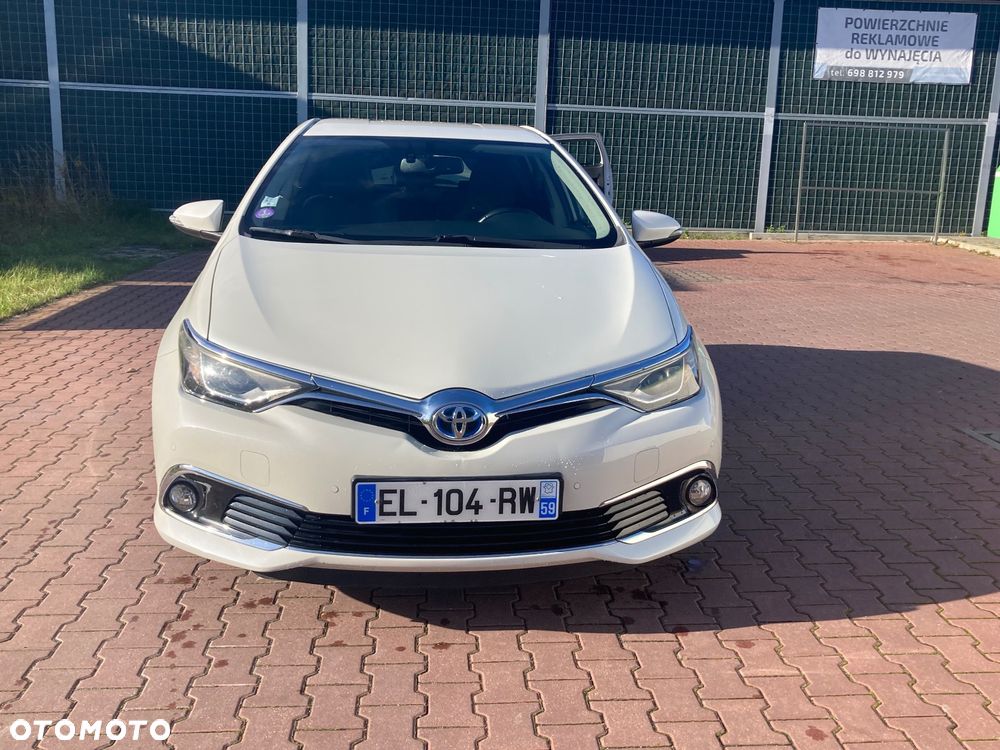 Toyota Auris 1.8 VVT-i Hybrid Automatik Edition - 2