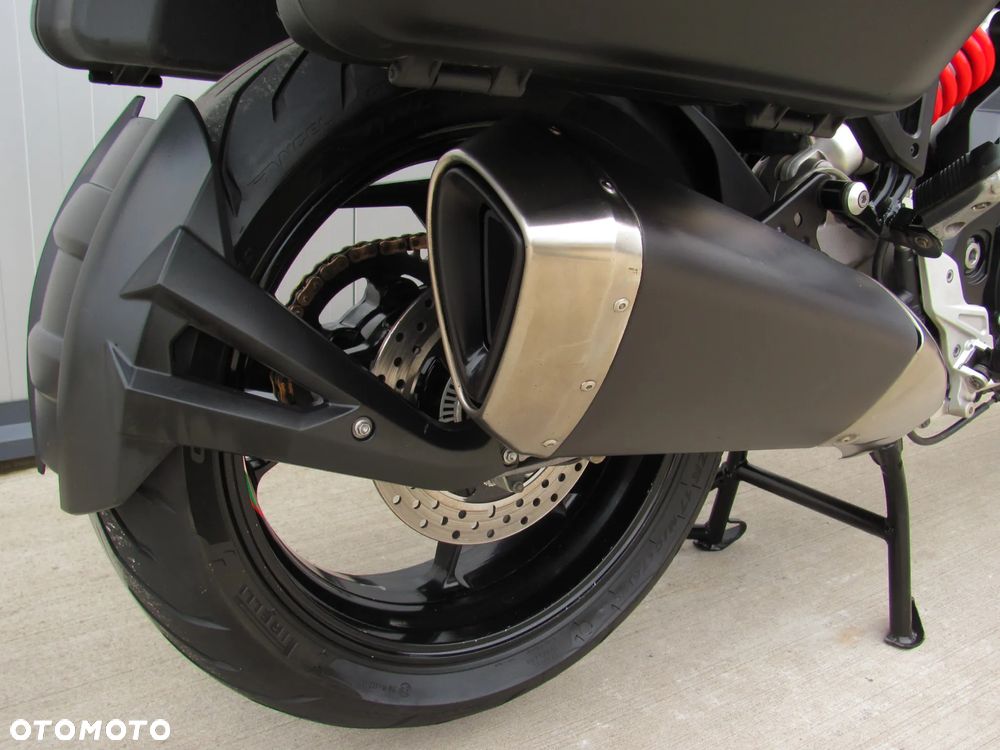 Aprilia Caponord - 7