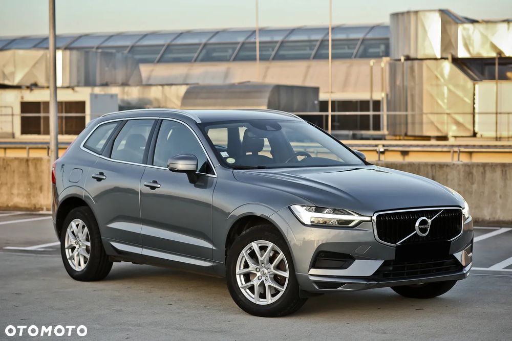 Volvo XC 60 D4 AWD Geartronic Momentum - 1