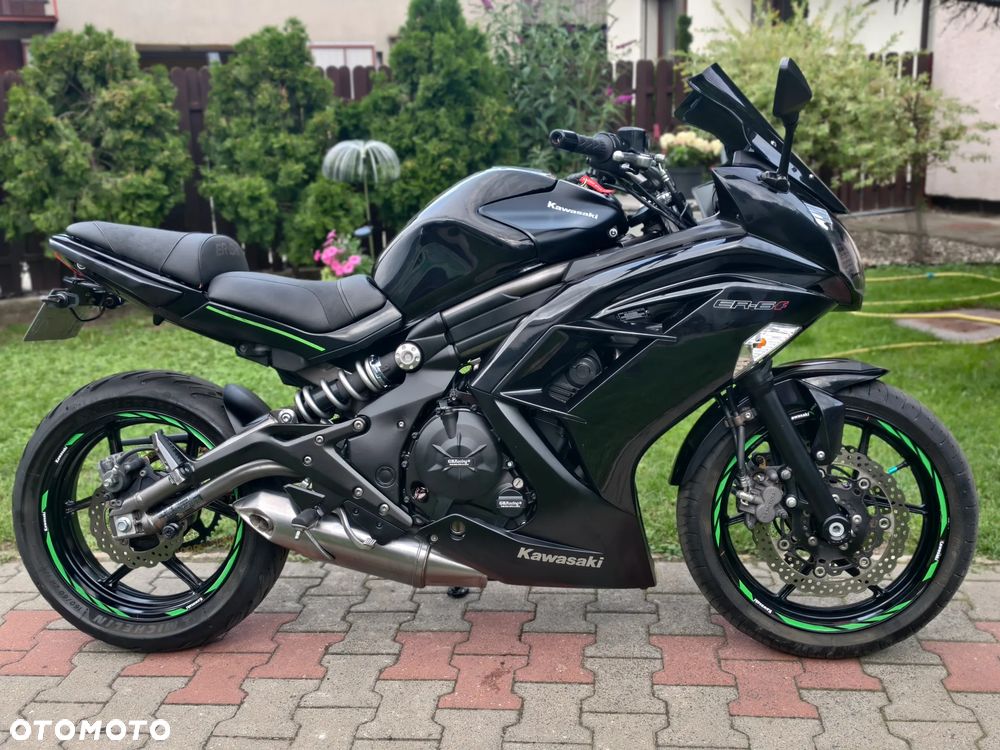 Kawasaki ER - 2