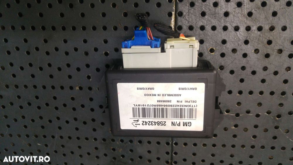 Modul control bcm chevrolet captiva c100 c140 25843242 28096488 - 1