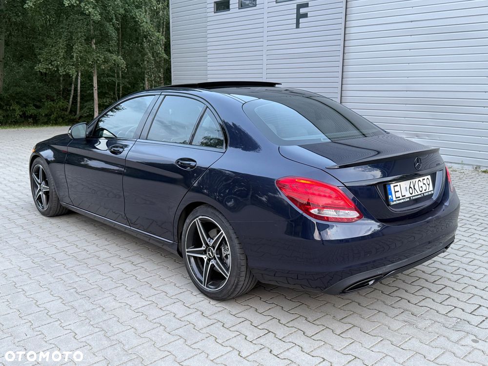Mercedes-Benz Klasa C 300 7G-TRONIC - 4