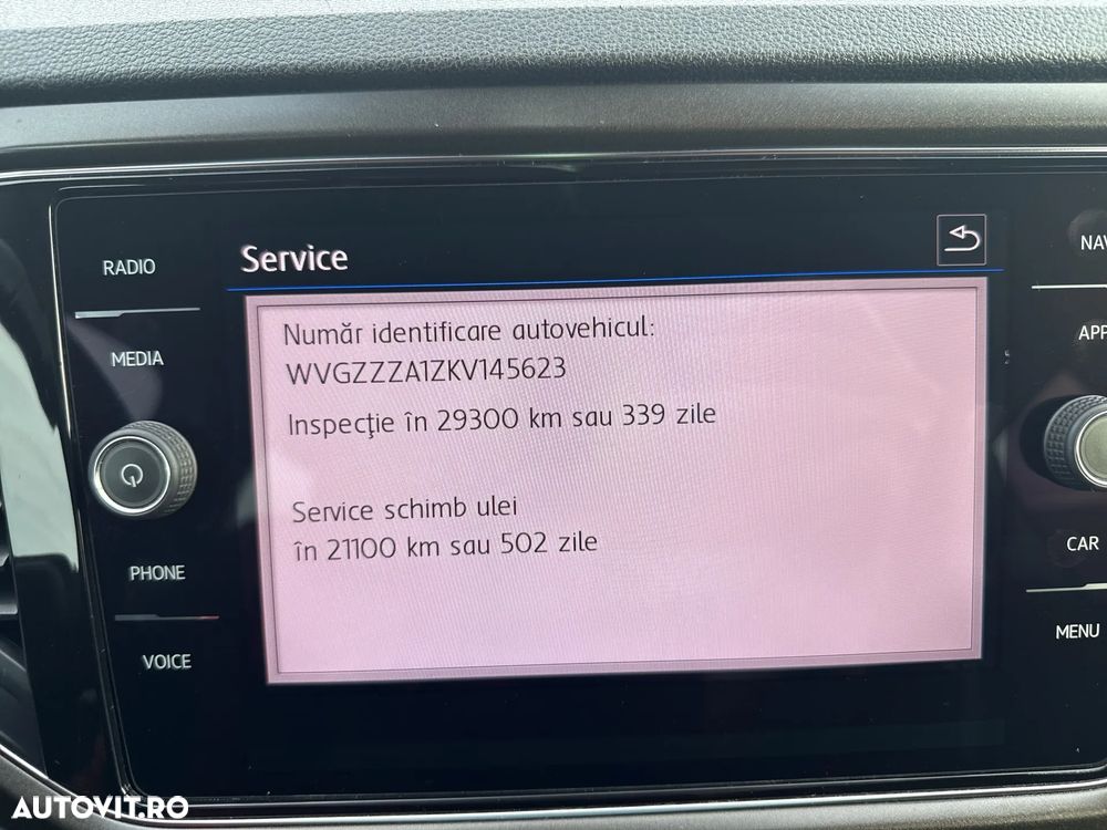 Volkswagen T-Roc - 26