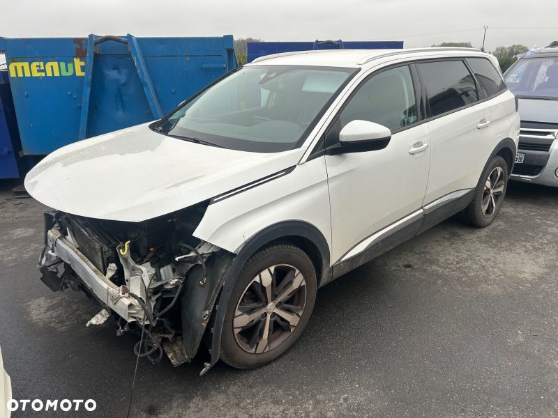 Peugeot 5008 - 1